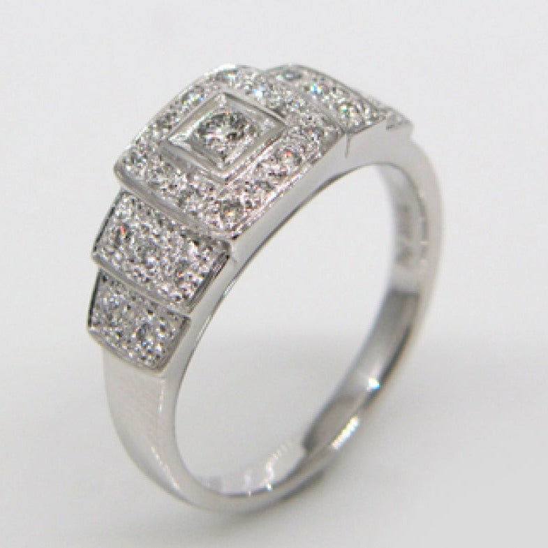Anillo Antonia