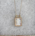 Collar Virgen de nácar
