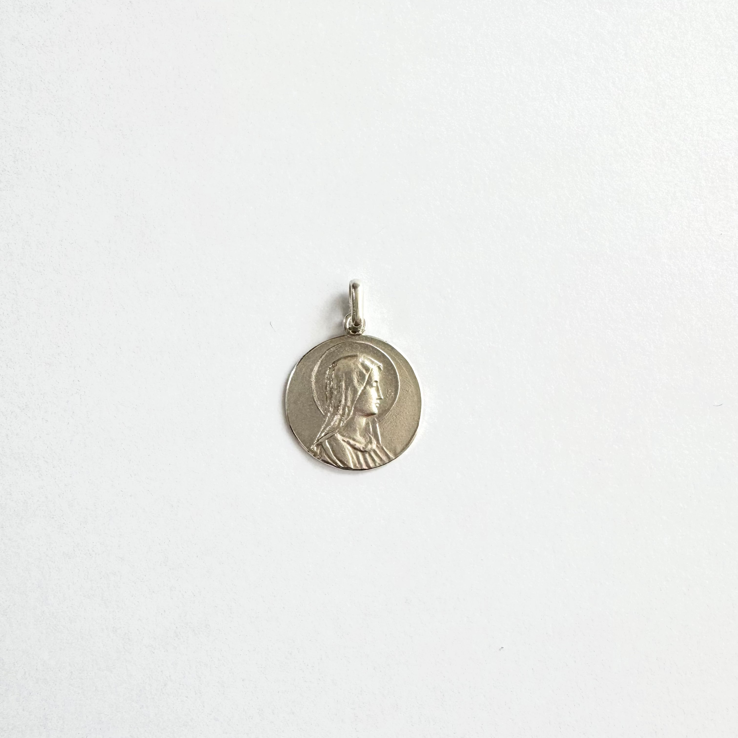 Medalla Virgen de plata