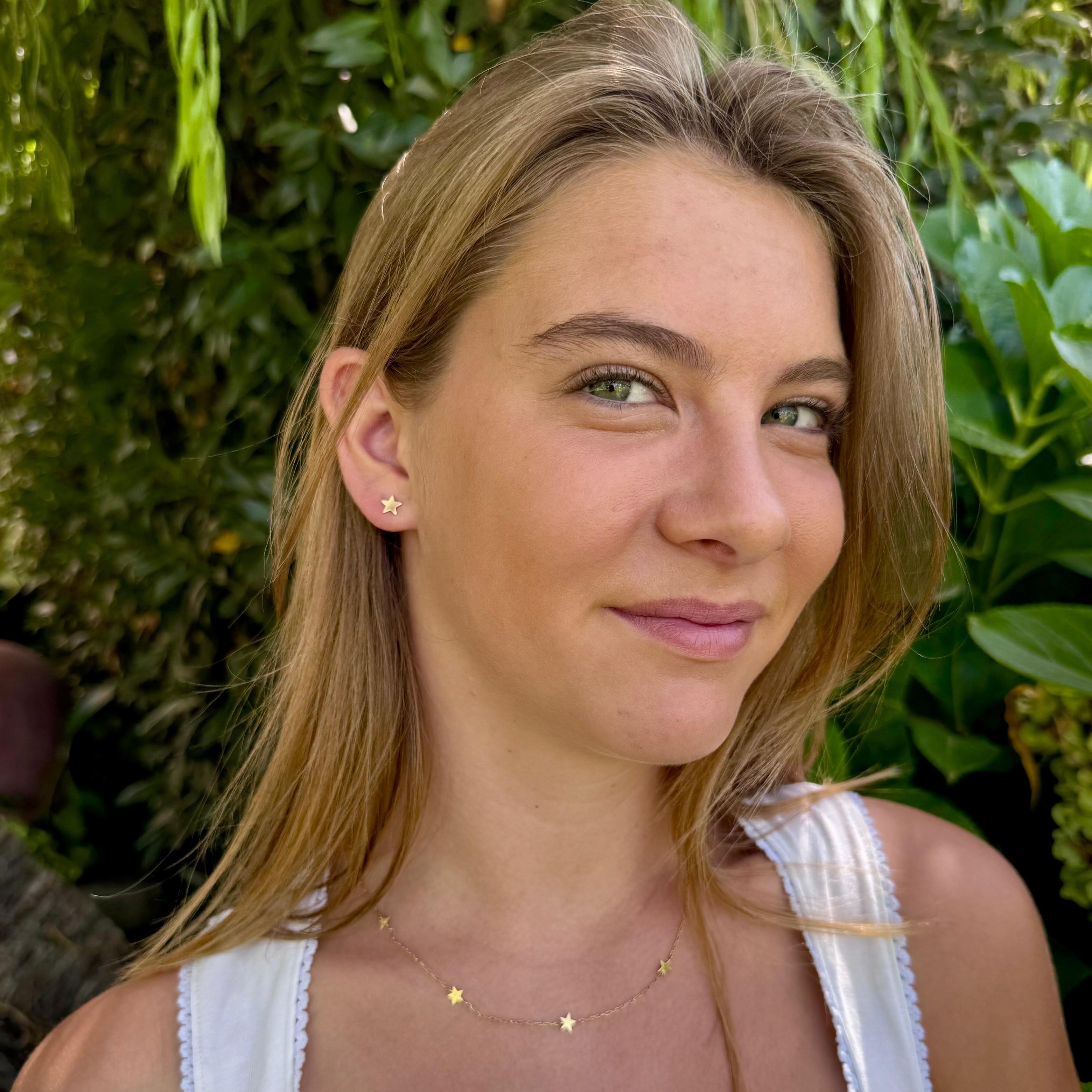 Aros estrellas de oro