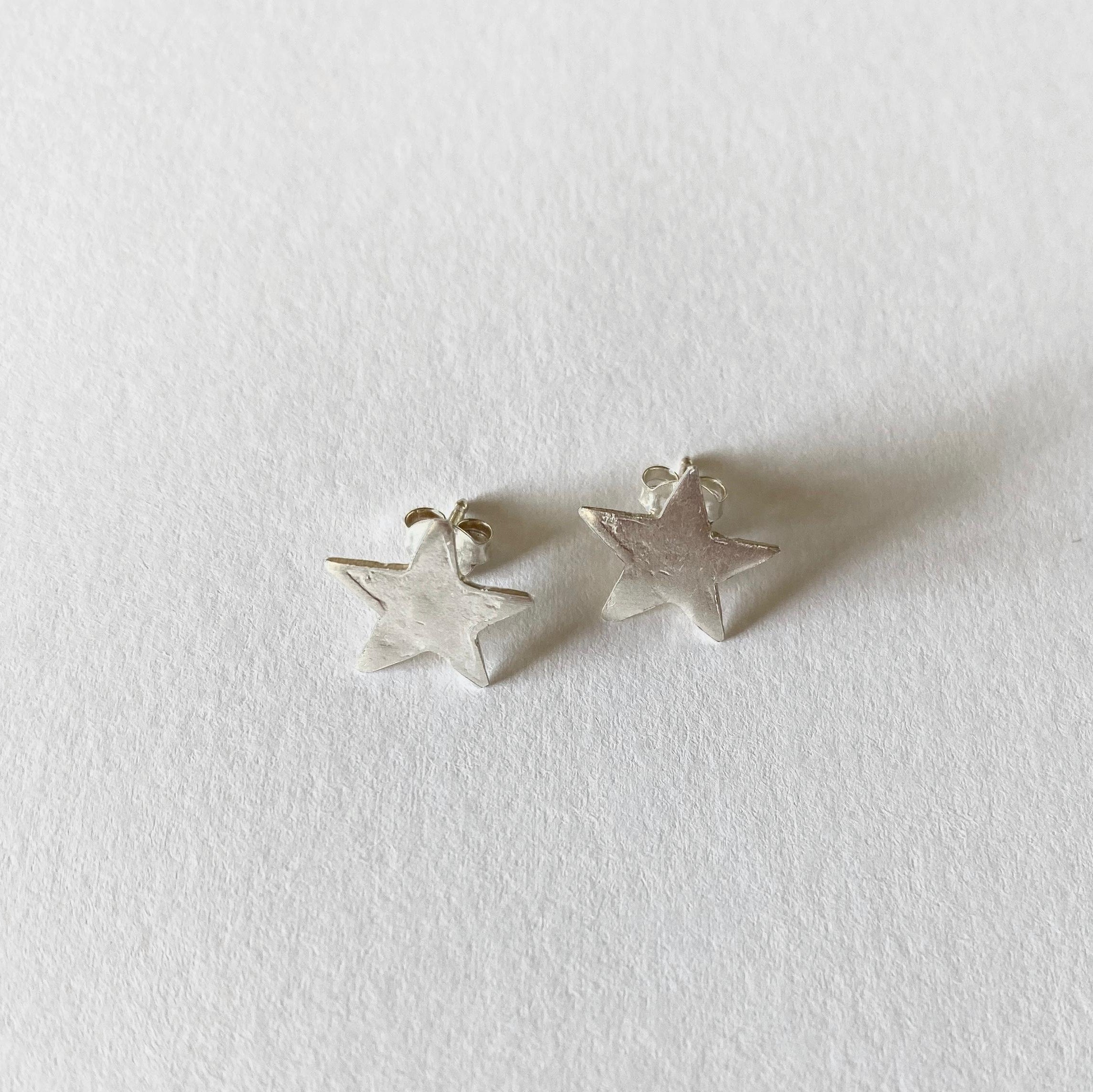 Aros estrellas de plata