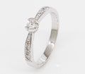Anillo Carlota