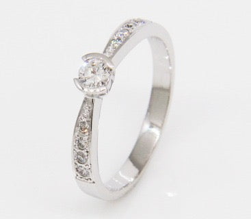 Anillo Carlota